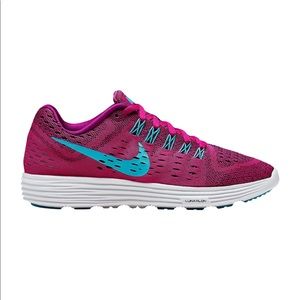 Women’s Nike LunarTempo